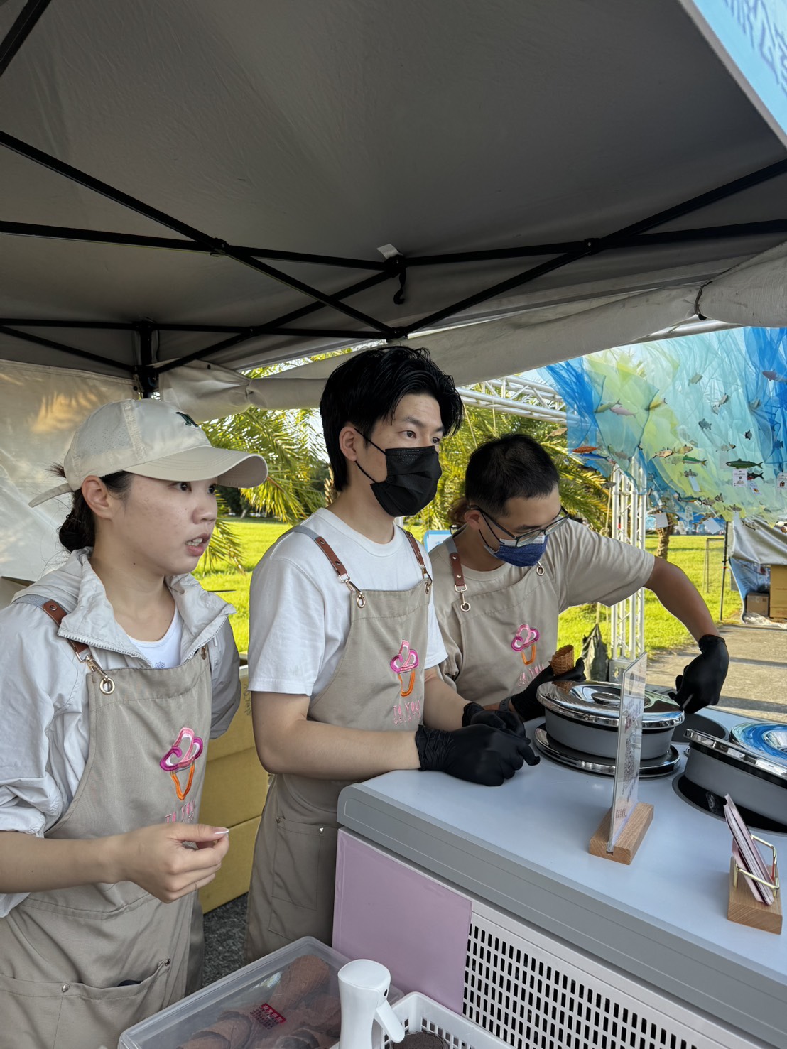 2U Gelato 現場挖球服務